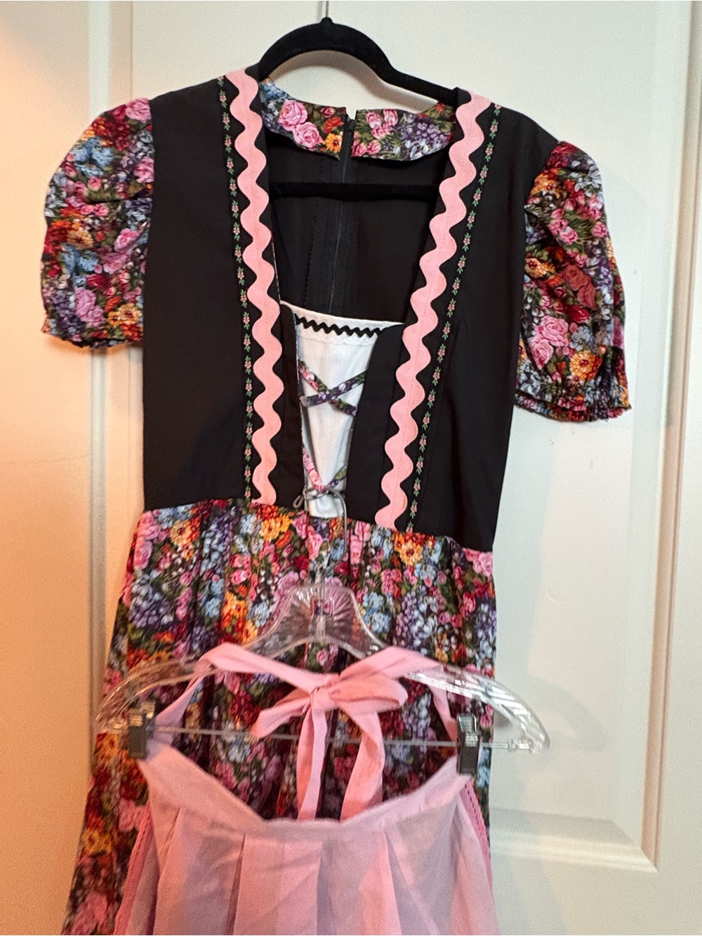 Wursfest Floral Dress- Pink Trim Costume